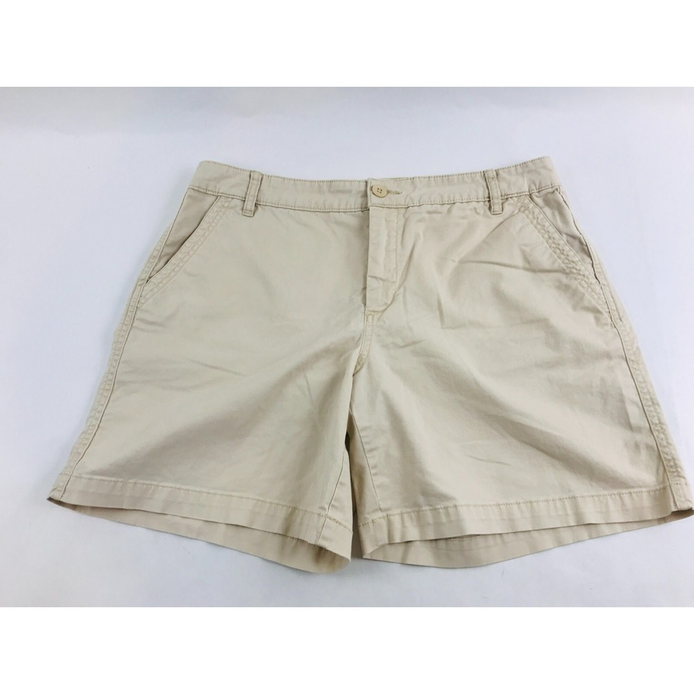 Chaps Shorts Women's Size 12 Cream Color Flat Front Mid Rise Light Wash Pockets